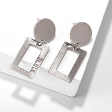 Load image into Gallery viewer, Simple fashion gold color Silver plated geometric big round Clip earrings for women fashion big hollow Ear clip jewelry
